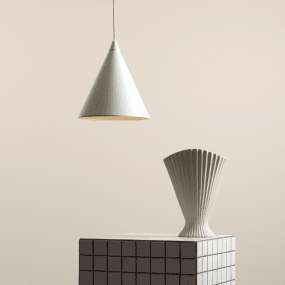 Form Ø24 Wit Van Artera - Plaats hem boven de eettafel, in de keuken of in de woonkamer voor een strakke en elegante uitstraling met een aangenaam neerwaarts licht.