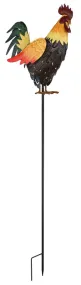 Rooster Veelkleurig solarlamp Van Globo Lighting - Den fungerar b&aring;de som en dekorativ detalj och en st&auml;mningsfull ljusk&auml;lla som ger din utomhusmilj&ouml; en hemtrevlig och lantlig karakt&auml;r.