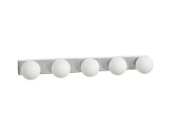 Sandhamn 60cm Zilver badkamerlamp Van Armaturhantverk - De Sandhamn badkamerwandlamp is een stijlvolle en functionele verlichtingsoplossing die uw badkamer een luxe tintje geeft.