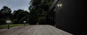 Double Circle Sensor Zwart solarlamp Van Ledvance - De ingebouwde PIR-bewegingssensor en daglichtsensor zorgen ervoor dat de lamp automatisch aangaat als er beweging is in het donker.