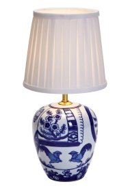 Göteborg 33cm Blauw tafellamp Van Markslöjd - Prachtige tafellamp met een voet van wit en blauw geverfd keramiek, geïnspireerd op het porselein van de Oost-Indiëvaarder.
