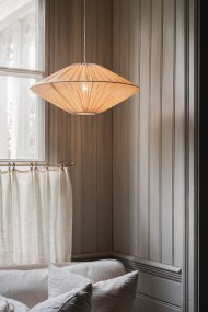 Figo Lampenkap Excl. Ophanging Ø58 Zand hanglamp Van Alde & Lind - De stof is gemaakt van gerecycled polyester, maar heeft een mooie "linnenlook" in de kleur "zand".