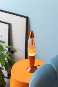 Rocket 35cm Oranje kinderlamp Van Leitmotiv - De combinatie van metaal en glas met de warme oranje kleur zorgt voor een uniforme en effectieve uitstraling.