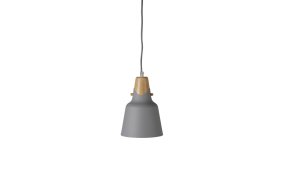 Rigel Ø16 Grijs hanglamp Van Venture Design - Met de Rigel plafondlamp haal je moderne en strakke verlichting in huis die in de meeste kamers en interieurstijlen past.