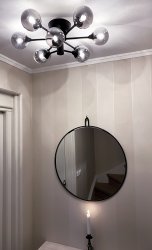 Cosmos 52cm Zwart plafondlamp Van Aneta Lighting - Cosmos plafondlamp in zwart gelakt metaal met 9 kappen van gerookt glas.