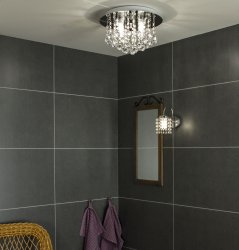 Teresa Ø36 Chroom badkamerlamp Van Aneta Lighting - Wordt met schroeven aan het plafond bevestigd en heeft een vaste stroomaansluiting.