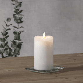 LED Stompkaars Flamme Wit Van Star Trading - Wassenkaars met een nieuwe, natuurlijke vlam die een warmwitte gloed verspreidt.