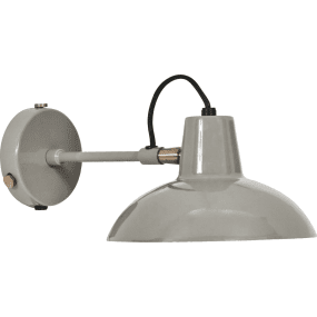 Desk Ø18 Grijs wandlamp Van House Doctor - Verfraai uw huis met deze elegante wandlamp die tijdloos design combineert met een moderne, industriële esthetiek.