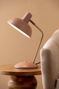 Hood 38cm Roze bureaulamp Van Leitmotiv - De lamp past perfect op een bureau of nachtkastje en is zowel een praktische lichtbron als een stijlvol interieurdetail.