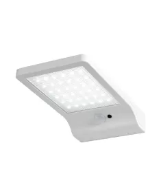 DoorLED Sensor Wit solarlamp Van Ledvance - De ingebouwde bewegings- en daglichtsensor zorgt ervoor dat de lamp automatisch aangaat bij beweging en optimaliseert zo het energieverbruik.