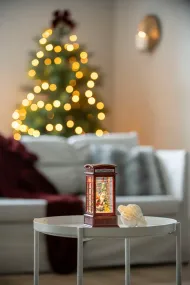 Met Water Gevulde Lantaarn Met telefooncel ROOD Van Konstsmide - Decoratieve mini-lantaarn gevuld met water in de vorm van een klassieke rode telefooncel met kerstmotief.