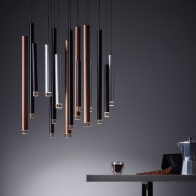 Cembalo Ø55 Aluminium hanglamp Van Brilliant - De hanglamp is dimbaar in drie standen met een standaard wandschakelaar en de kabel is in lengte verstelbaar, zodat hij perfect boven eettafels of in gangen past.