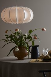 Dalia Lampenkap Excl. Ophangsysteem Ø50 Wit hanglamp Van PR Home - De diameter van het scherm is 50 cm en de hoogte 25 cm.