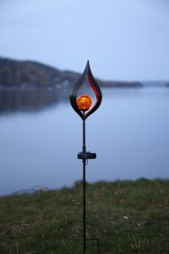 Melilla Zwart solarlamp Van Star Trading - Mooie decoratie voor bij de entree, op het pad en in de tuin.