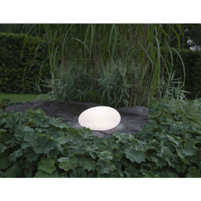 Globy 20cm Wit solarlamp Van Star Trading - Hij licht op in het donker met een warmwitte gloed en cre&euml;ert een gezellige sfeer.