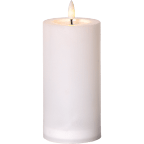 Flamme Saul 18cm Wit solarlamp Van Star Trading - De Flamme Saul kaars met zonnecel is een witte plastic kaars die ideaal is om te gebruiken in een lantaarn of als decoratie op bijvoorbeeld een terras of balkon.