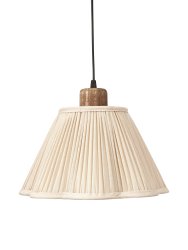 Siv Ø25 Gebroken wit hanglamp Van PR Home - De lampenkap heeft een ringvormige bevestiging aan de bovenkant en wordt geleverd met een plafondophanging met een lamphouder van mangohout.