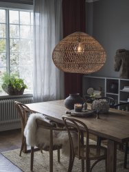 Karen Ø50 Natuur hanglamp Van PR Home - Omdat het van natuurlijke materialen is gemaakt, kunnen er kleine afwijkingen in de maatvoering optreden en kan de kleur in de loop van de tijd veranderen.