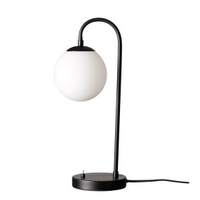 Café Paris 46cm Zwart tafellamp Van Dyberg Larsen - Met een lampenkap van opaalglas en een metalen voet combineert deze lamp een moderne stijl met een warme en uitnodigende uitstraling.