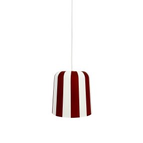 Gry Ø20 ROOD hanglamp Van Dyberg Larsen - Genom att ta igenk&auml;nnbara m&ouml;nster och s&auml;tta dem i en ny kontext ville hon skapa en lampa som f&aring;r m&auml;nniskor att le och ger en unik visuell upplevelse.