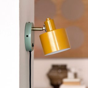 Ocean 16cm Veelkleurig Van Dyberg Larsen - De stang en arm met handgepolijste messing afwerking geven een unieke uitstraling en het diepe kleurenschema zorgt voor een harmonieus geheel.