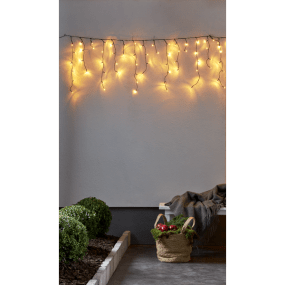 IJspegel Lichtsnoer Golden Warm White 6m Zwart Van Star Trading - IJspegelsnoer met 240 LED-lampjes met een prachtige gouden gloed.