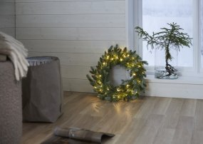 Greyland Ø55 Groente Van Star Trading - Het is gemaakt van een mix van PE- en PVC-punten met een prachtige, groen-groene, glinsterende uitstraling.