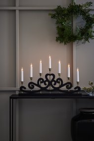 Nightfall Zwart Van Markslöjd - Nightfall is een zwarte houten kandelaar met een romantische uitstraling.