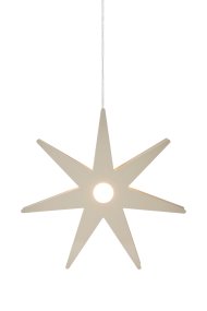 Origo Ø37 Greige Van Markslöjd - De Origo adventsster is een stijlvolle en moderne metalen kerstster in grijsbeige kleur die een gezellige sfeer in huis cre&euml;ert.