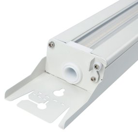 Henry Basic 4000K 165cm Wit Van Designlight - De Henry Basic kan een volledige 13600lm leveren, wat voldoende is voor de meeste ruimtes met een hoge lichtbehoefte.