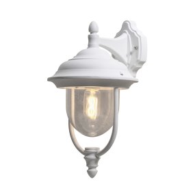 Parma Wit buitenlamp Van Konstsmide - Dankzij de mooie vorm en de heldere glazen kap verspreidt de lamp een warm en uitnodigend licht, ideaal voor entrees en terrassen.