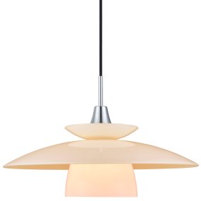 Scandinavia Ø40 Opaal hanglamp Van Halo Design - De lamp verspreidt een zacht en aangenaam licht dat een warme en uitnodigende sfeer cre&euml;ert boven de eettafel, in de keuken of in de hal.