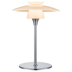 Scandinavia 30cm Opaal tafellamp Van Halo Design - De lamp verspreidt een zacht en aangenaam licht dat een warme en uitnodigende sfeer cre&euml;ert in de woonkamer, slaapkamer of studeerkamer.