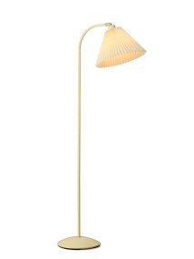 Medina Crème wit vloerlamp Van Halo Design - Het crèmekleurige metalen frame wordt aangevuld door een prachtige geplooide textielen kap in een bijpassende tint en decoratieve details van messing.