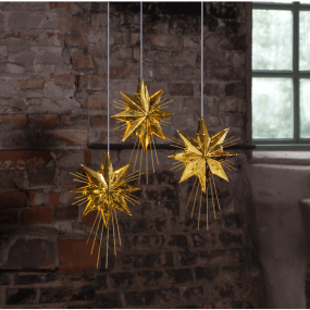 Mini Luxe 36cm Messing Van Star Trading - Messingkleurige metalen ster met veel mooie details.