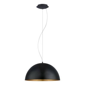 Gaetano Ø53 Zwart hanglamp Van Eglo - Deze hanglamp heeft een halfronde kap met een matte zwarte afwerking, wat hem een moderne en minimalistische uitstraling geeft.