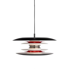 Diablo Ø40 Zwart/rood hanglamp Van Belid - De hanglamp verspreidt een aangenaam, gedempt licht en komt net zo goed tot zijn recht boven de eettafel als in andere ruimtes in huis waar u stijl en functionaliteit wilt combineren.