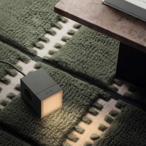 LAMP 1 - EU Groente Van Avolt - Deze handige kleine lamp kan direct in het stopcontact (230V) worden gestoken en is perfect als nachtlampje of sfeerverlichting in de hal, slaapkamer of andere ruimtes waar u een zacht licht wilt.