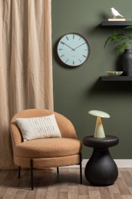 Phoebe LED 26cm Groente Draagbare Van Leitmotiv - De lamp is in 3 stappen dimbaar via de aanraakknop op het scherm en geeft tot 8 uur licht na een volledige lading.