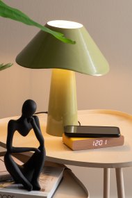 Ameno 33cm Groente tafellamp Van Leitmotiv - Ameno is een stijlvolle metalen tafellamp met een glanzende groene afwerking die een zachte en harmonieuze uitstraling geeft.