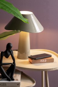 Ameno 33cm Grijs tafellamp Van Leitmotiv - Ameno is een stijlvolle tafellamp van metaal met een glanzende grijze afwerking die een zachte en harmonieuze uitstraling geeft.