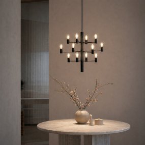 Manola 12 Ø60 Zwart hanglamp Van Herstal - Manola is een tijdloze kroonluchter met twaalf armen die een indrukwekkende uitstraling aan de ruimte geeft.
