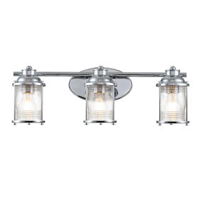 Ashland Bay 60cm Chroom badkamerlamp Van Elstead Lighting - Gemaakt van staal en glas, heeft het een luxe gepolijste chromen afwerking en drie prachtig getextureerde glazen die het licht verspreiden.