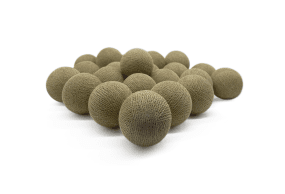 Irislights Sand Beige 20-lights Zand Van Irislights - De slinger wordt geleverd met een snoer van 1,5 meter, een aan/uit-schakelaar en een stekker.