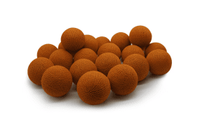 Irislights Terracotta 20-lights Terracotta Van Irislights - De slinger wordt geleverd met een snoer van 1,5 meter, een aan/uit-schakelaar en een stekker.