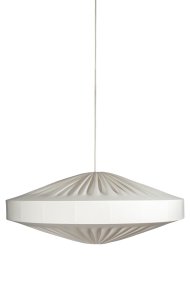 Alba Lampenkap Excl. Ophanging Ø78 Wit hanglamp Van Alde & Lind - Alba is een zachte en decoratieve lampenkap met een metalen frame en een witte, elastische jersey stof.