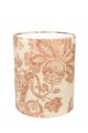 Lampshade Cylinder Sunshine Ø22 Donkerrood Van Alde & Lind - De Sunshine-stof combineert een lichte basis met een gedetailleerd bloemenpatroon in gedempte donkere aardetinten, waardoor de kap een warme en zachte uitstraling krijgt.