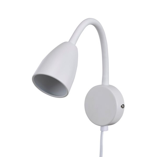 Moa Wit leeslamp Van Oriva - Hierdoor is de lamp ideaal als nachtkastje of in de studeerkamer.