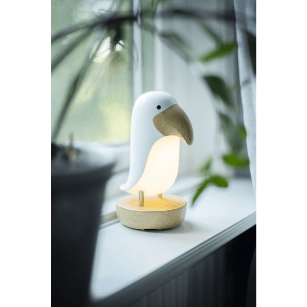 Toucan Bird Wit kinderlamp Van Star Trading - Decoratieve lamp in de vorm van een Toekan die een zacht licht uitstraalt, perfect als nachtlampje of decoratieve verlichting.