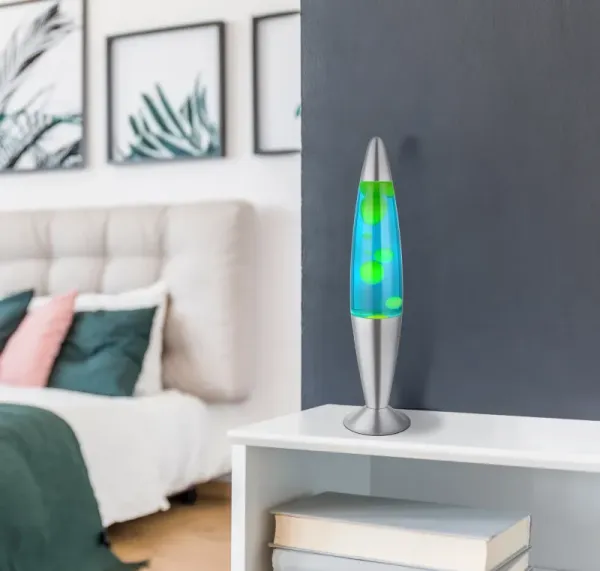 Etna Zilver kinderlamp Van Globo Lighting - Etna &auml;r en fascinerande lavalampa med bl&aring; v&auml;tska och gult vax som sm&auml;lter l&aring;ngsamt och skapar hypnotiska ljuseffekter.